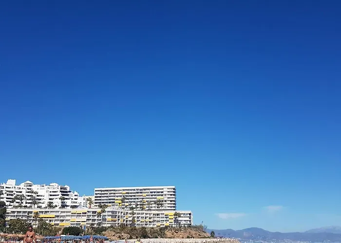 Estudio En 1ª Línea En Santa Clara Torremolinos