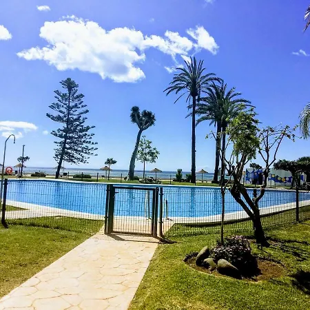 Estudio En 1ª Linea En Santa Clara Appartement